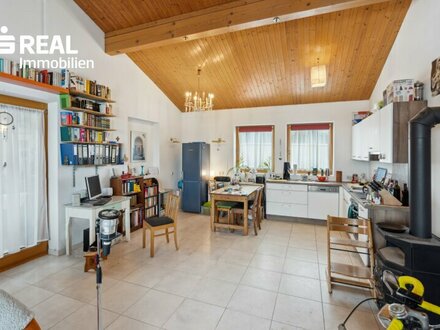 Wohnung mit Terrasse und Stellplätzen in Berndorf bei Salzburg - perfekte Kombination aus Komfort und Lage!