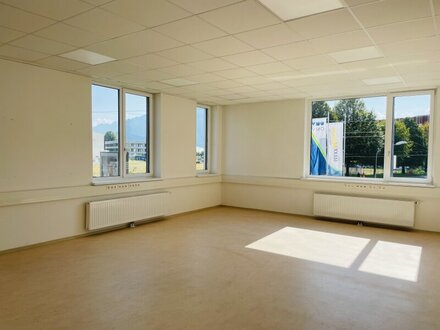 Büro- / Schulungsräume - frequentierte Lage - Flughafennähe