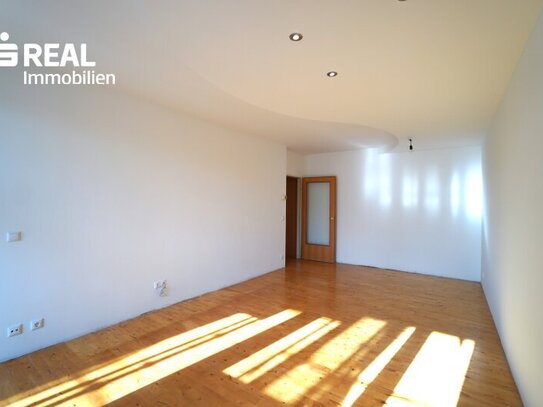 saniertes Wohnhaus – attraktive 3 Zimmer-Wohnung mit Südloggia