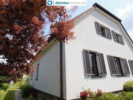 3950 Gmünd Top-geschnittenes Einfamilienhaus mit Potenzial und schönem, sonnigen Garten