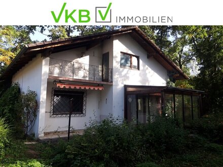 Älteres Haus mit Renovierungsbedarf oder für Neubau in sonniger Lage, Traunufernähe, zu verkaufen!
