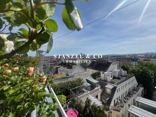 TOLLES DACHGESCHOSS MIT HERRLICHEM FERNBLICK