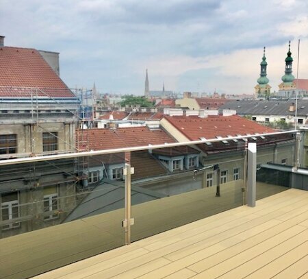 EXZELLENTE 3-Zimmer Dachgeschoß-Wohnung mit Terrasse - Top Lage - Servitenviertel - Roßauer Lände !