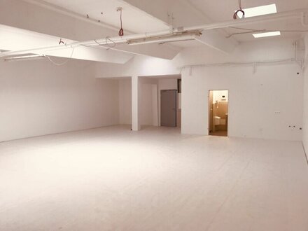 Moderner Schauraum / Helle Bürofläche / LOFT mit flexibler Raumaufteilung nächst U-Bahn - unbefristet