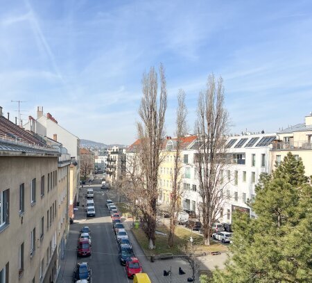 Sanierungsbedürftige Altbauwohnung im 3. OG ohne Lift