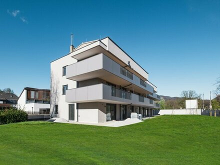 2 Zimmer Wohnung mit sonnigem Balkon