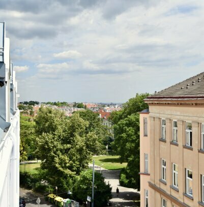 SCHUBERTPARK! 2-Zimmer-Dachgeschoßwohnung mit Garagenoption