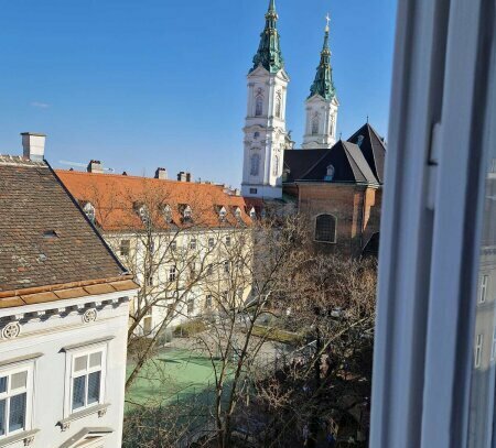 Wunderschöne 5-Zimmer Altbauwohnung in der Lederergasse!