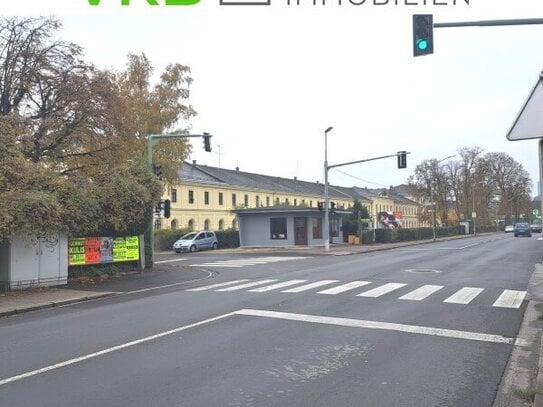 Kiosk für Verkauf oder Ankauf mit Parkmöglichkeit in stark frequentierter Lage zu vermieten!