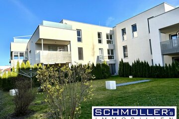 Exklusives Wohnen in Stadtnähe - 4 Zimmer-Wohnung mit großer Terrasse