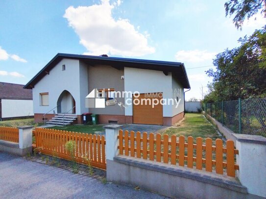 Einfamilienhaus in grüner Ruhelage mit Garten und Garage - ideal für Familien!