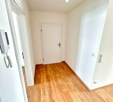 Erstbezug in zentraler Lage:: 3-Zimmer-Wohnung in Ried im Innkreis, 73m², Balkon, Stellplatz uvm.