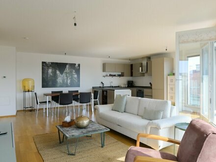Möblierte Designer Wohnung mit zwei Terrassen und Weitblick - Erstbezug!