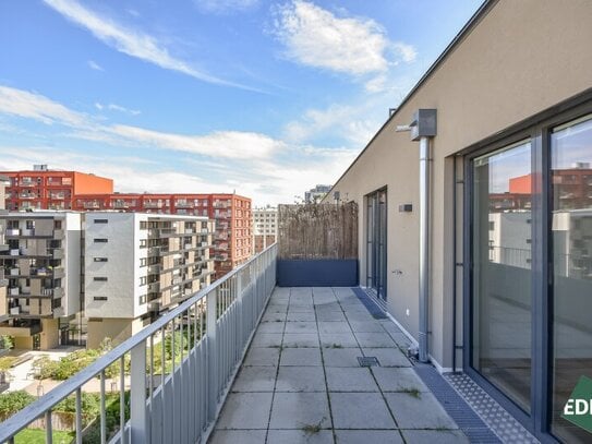 IU - Schöne 2-Zimmer Wohnung mit großer Terrasse