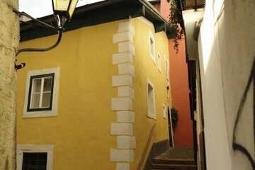 Charmante 3,5-Zimmer-Wohnung im historischen Stadtkern von Hallein!