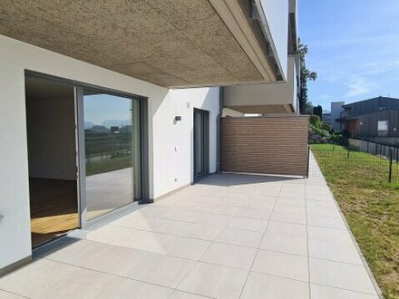Panoramalage Bergheim: Sehr großzügige 2-Zimmer-Erstbezugs-Wohnung mit Terrasse & Garten!