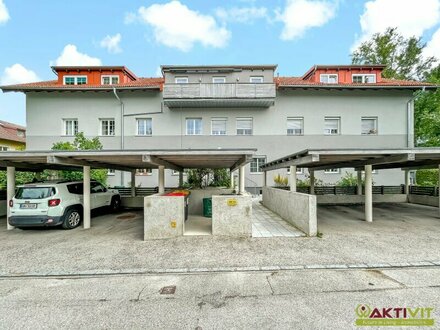 Zentrale Lage im beliebten Gmunden. - Carport, Terrasse und großer Keller inklusive.