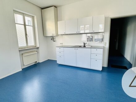 Nachmieter für Büro in zentraler Lage gesucht !