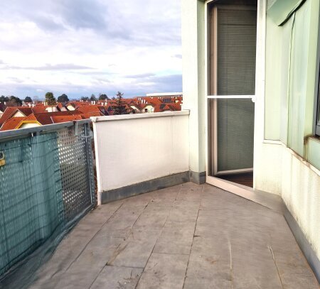 Ruhige Lage, mit Balkon und Garage