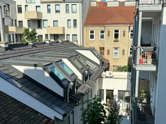 3-Zimmer Erstbezug Maisonette mit Terrasse im ruhigen Hofgebäude! Kurzzeitmiete möglich