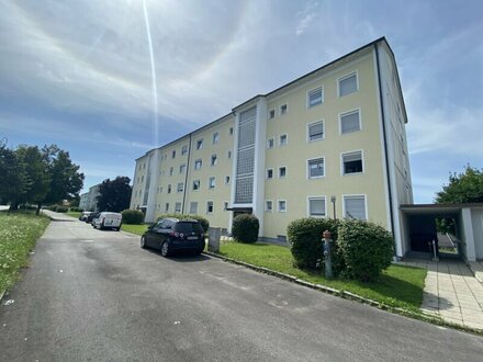 Burgkirchen an der Alz: Vermietete 3-Zimmer-Wohnung mit Südwest-Balkon!