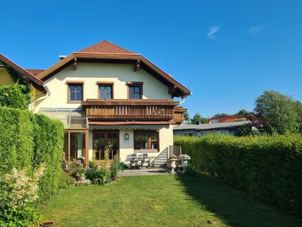 Haus mit Charme und beeindruckendem Panoramablick