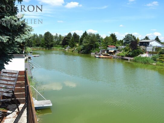 Direkt am See - Charmantes Doppelhaus mit extra Garten!