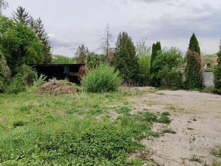 Aufgeschlossenes Baugrundstück in Siedlungslage (angrenzende Parzelle ebenfalls zu kaufen)