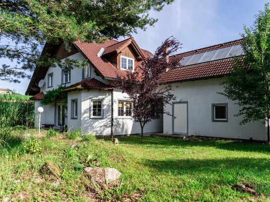 Traumhaftes Einfamilienhaus mit großem Garten in Wartberg