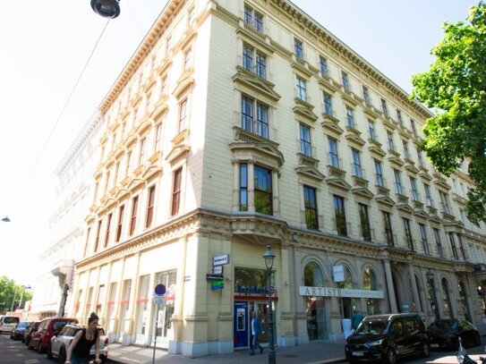 Wunderschönes, großzügiges und sonniges Innenstadtbüro in Palais-Haus bei der Oper