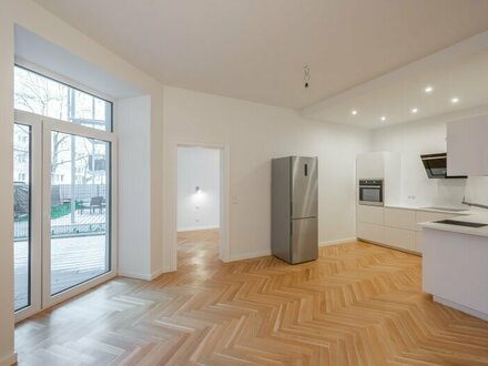 ++NEU++ Tolle 2-Zimmer ALTBAU-Wohnung mit Terrasse und Garten, gute Raumaufteilung!