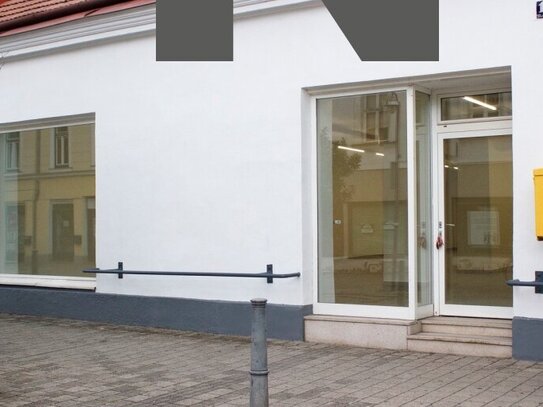 Provisionsfrei! Großes Geschäftslokal in Neunkirchen zu vermieten!