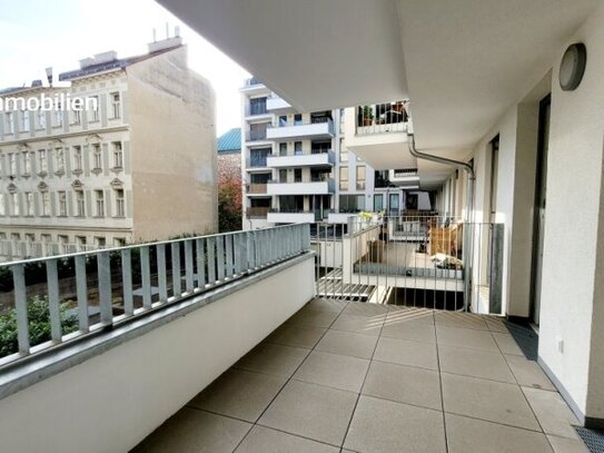 HOFSEITIGE BALKONWOHNUNG IN DER NUSSDORFER STRASSE