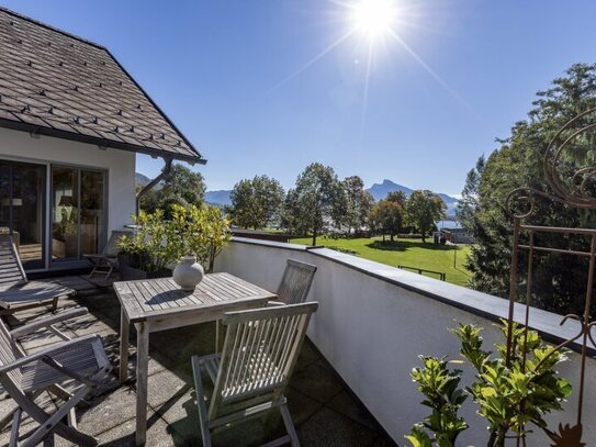 PREMIUM Wohnen am Mondsee - im Seepark - Haus im Haus - 270 m² Wohnfläche, Wintergarten, Eigengarten und Garage