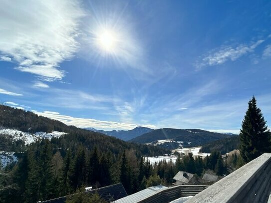 Exklusives Mehrparteienhaus mit Mischnutzung & atemberaubendem Bergpanorama Ausblick!