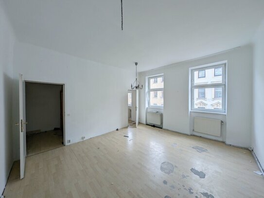 ++NEU++ Sanierungsbedürftige 3-Zimmer Altbau-Wohnung, viel Potenzial!