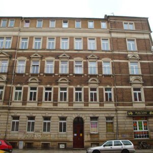 Charmante Altbauwohnung in bester Lage sucht Sie!