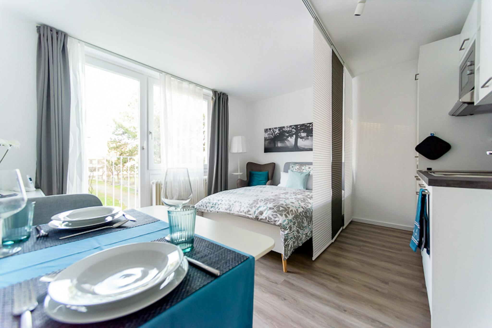                                                               Berg-am-Laim-Stra&szlig;e, Munich                                                       in Berg (Landshut)