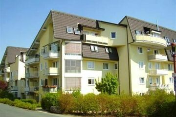 *BIRI* - 3-Raum-Wohnung in Neundorf