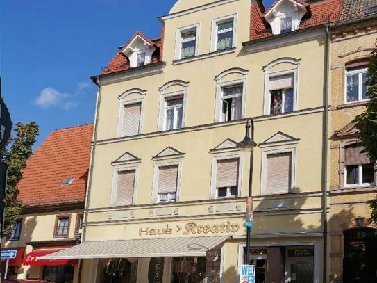 Ihr neues Zuhause-Traumhafte DG-Wohnung mit großem Balkon in ruhiger City-Lage von Delitzsch.