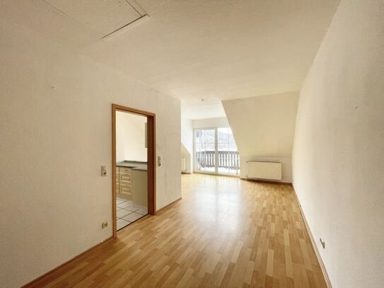 2-Zimmer-Dachgeschosswohnung mit Balkon