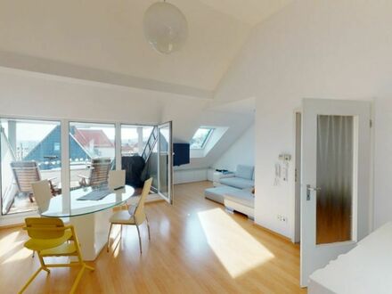 Bezugsfrei: Moderne und helle Wohnung mit Loft-Ambiente und Dachterrasse in Stuttgart-West