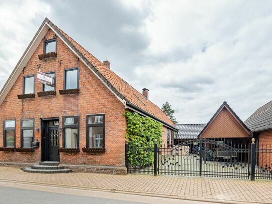 PROVISIONSFREI! Charmantes Einfamilienhaus im Zentrum von Oberndorf.