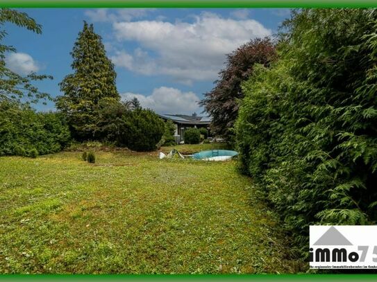 Außergewöhnlicher Winkelbungalow Traumgarten, viel Nutzfläche, Wohnen in einem einzigartigen 2-FH