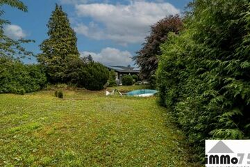 geräumiger Winkelbungalow mit Traumgarten und sehr viel Nutzfläche. Wohnen auf einer Ebene!