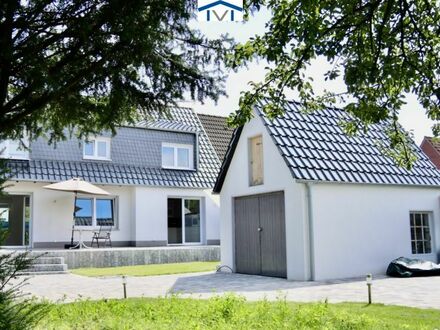 LIEBEVOLL SANIERTES EINFAMILIENHAUS + GARTEN & GARAGE -GUTE LAGE/ ERBBAURECHT/ OHNE KÄUFERPROVISION