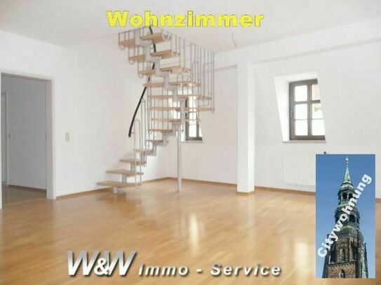 Extravagante und sehr große 2 Zimmer Maisonette-Wohnung mit Parkettboden, Gäste-WC und Tageslichtbad.