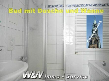 3 Zimmer mit Balkon und Wanne und Dusche