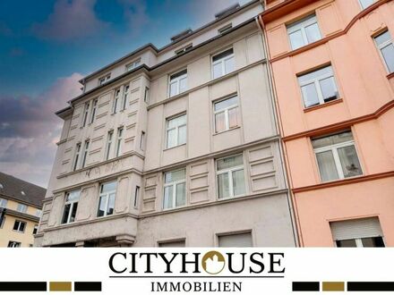 CITYHOUSE: Schöne Altbauwohnung mit Balkon, gehobene Ausstattung, EBK und Keller