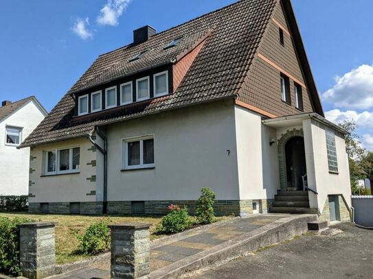 !PROVISIONSFREI! Haus mit Einliegerwohnung in Landwehrhagen: 187 m² Wfl. + 34 m² Ausbaureserve, Doppelgarage, 978 m² Gr…